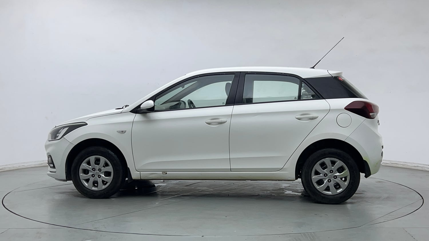 Used 2019 Hyundai Elite i20 Magna Plus 1.2 Petrol Manual exterior LEFT SIDE VIEW