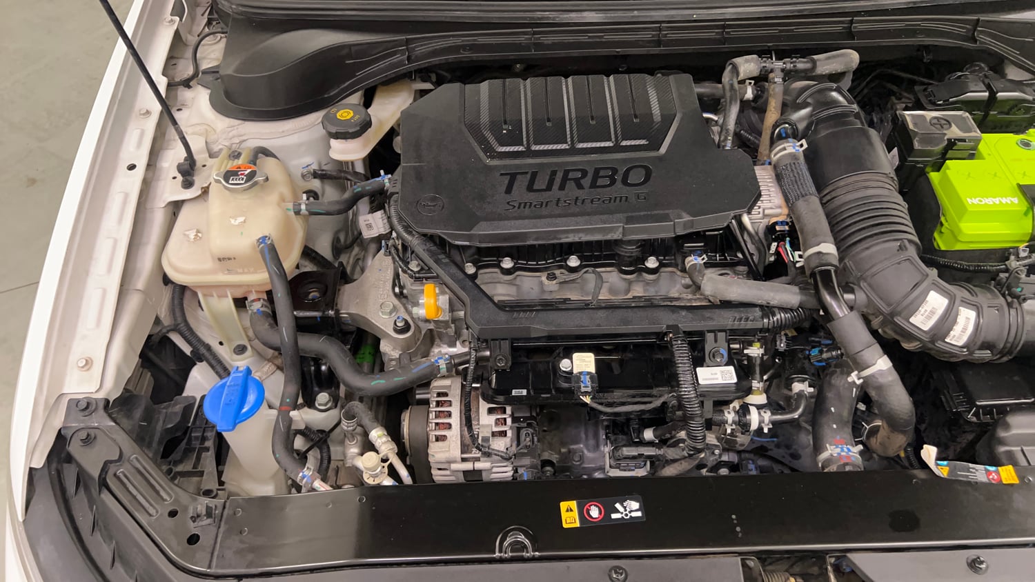 Used 2023 Hyundai Verna SX (O) 1.5 Turbo Petrol MT Petrol Manual engine ENGINE RIGHT SIDE VIEW