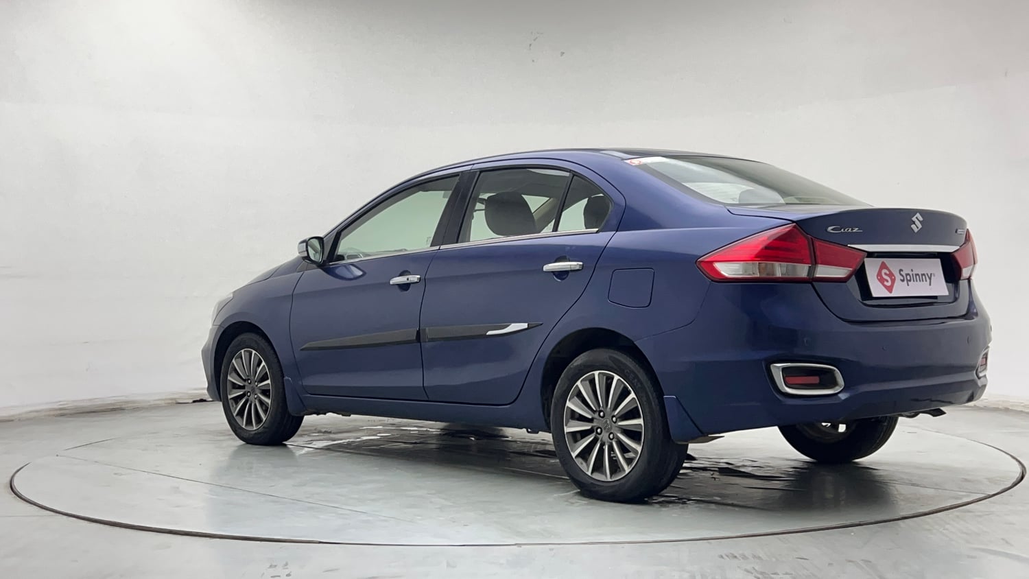 Used 2020 Maruti Suzuki Ciaz Alpha Hybrid 1.5 Petrol Manual exterior LEFT REAR CORNER VIEW