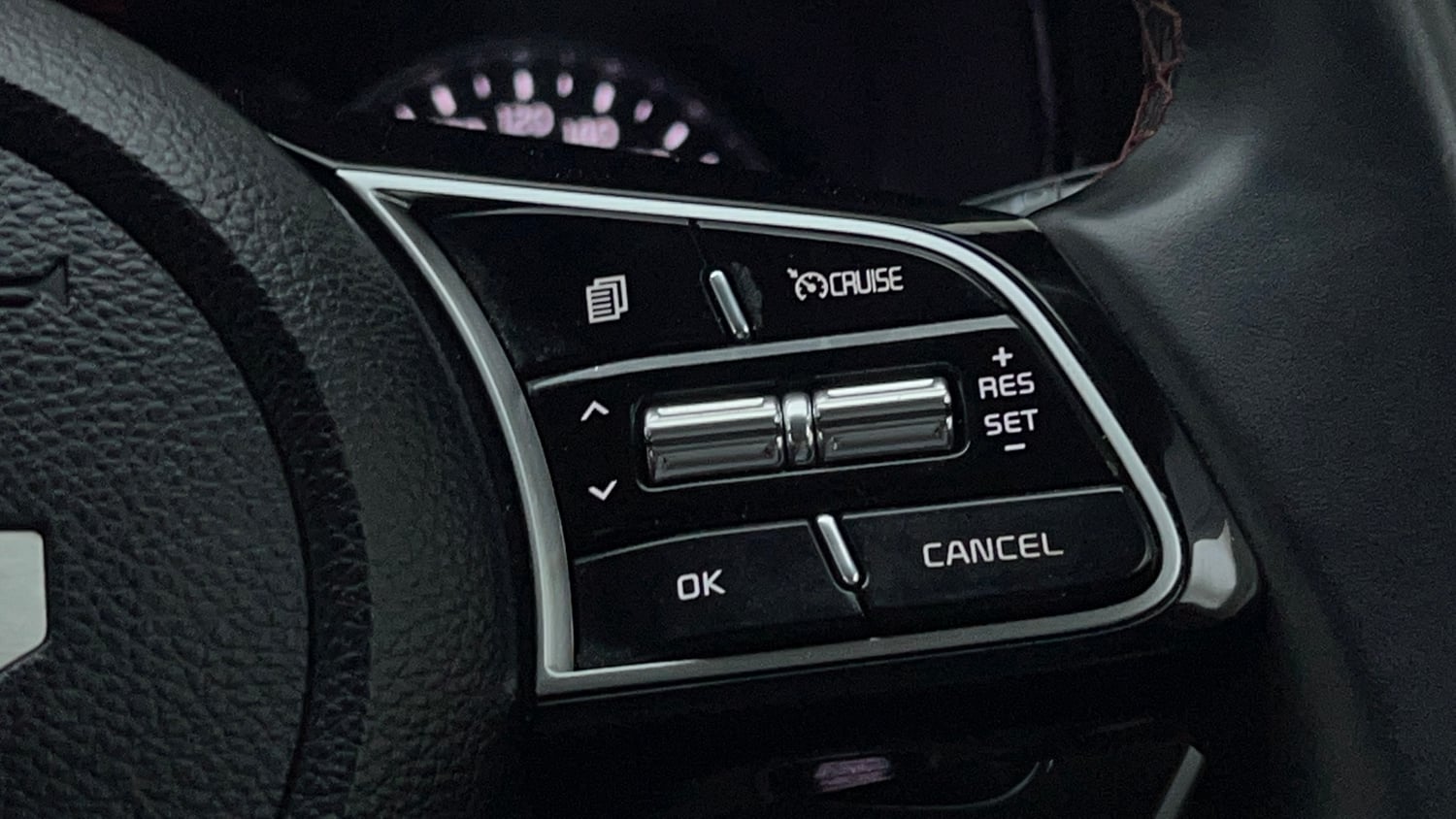 Used 2023 Kia Seltos GTX Plus 1.4 DCT Petrol Automatic top_features Cruise control