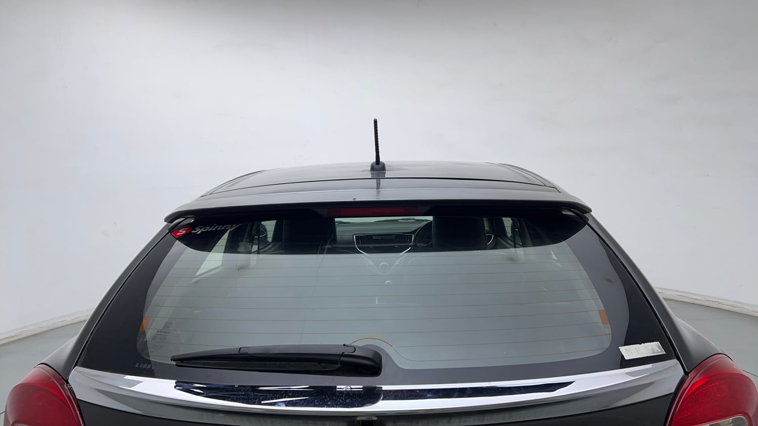 Used 2018 Maruti Suzuki Baleno Delta 1.2 Petrol Manual exterior BACK WINDSHIELD VIEW