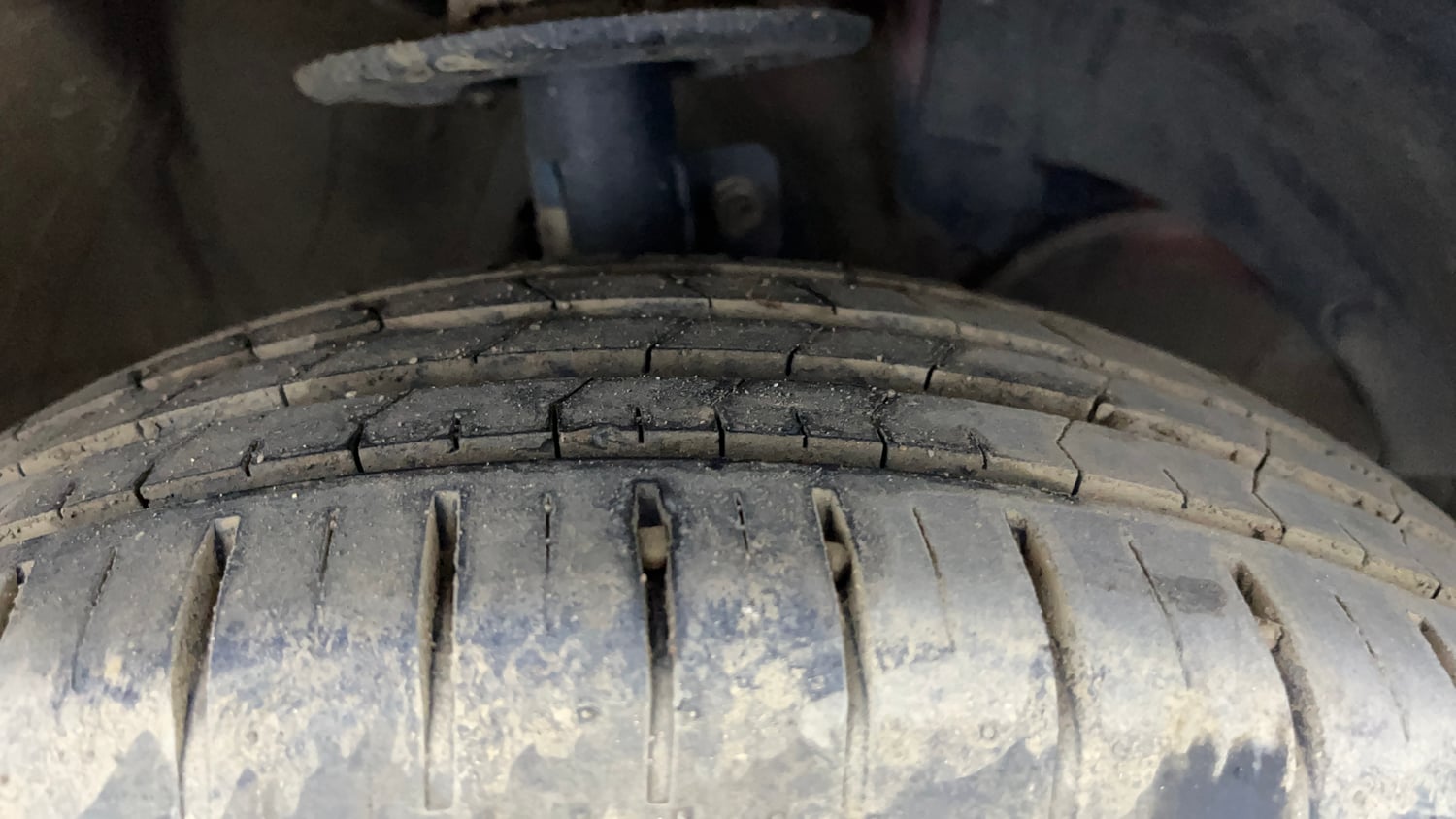 Used 2024 Maruti Suzuki Baleno Alpha MT Petrol Manual tyres RIGHT FRONT TYRE TREAD VIEW