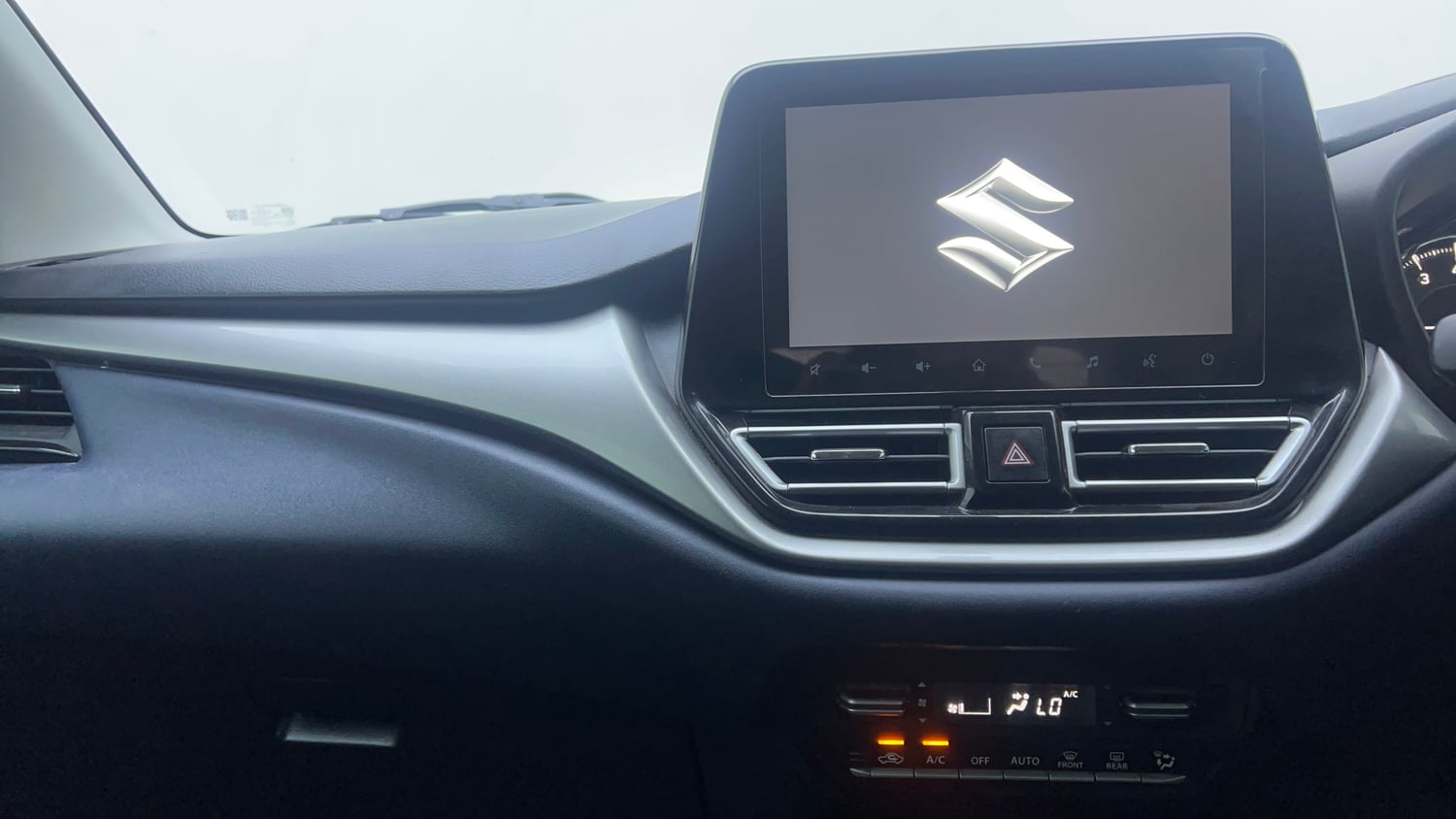 Used 2024 Maruti Suzuki Baleno Alpha MT Petrol Manual interior MUSIC SYSTEM & AC CONTROL VIEW