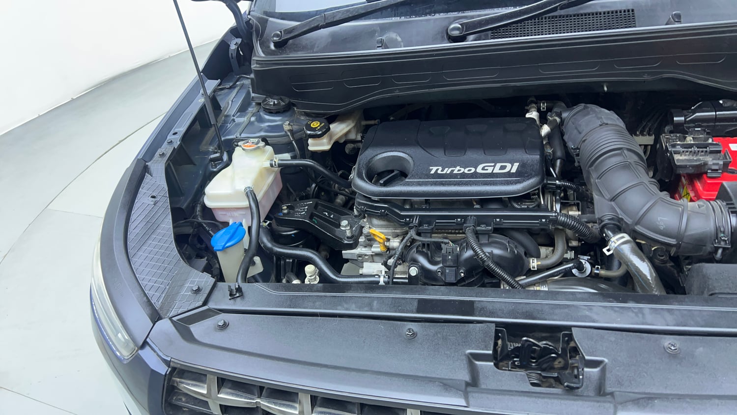 Used 2020 Hyundai Venue SX Plus 1.0 Turbo DCT Petrol Automatic engine ENGINE RIGHT SIDE VIEW