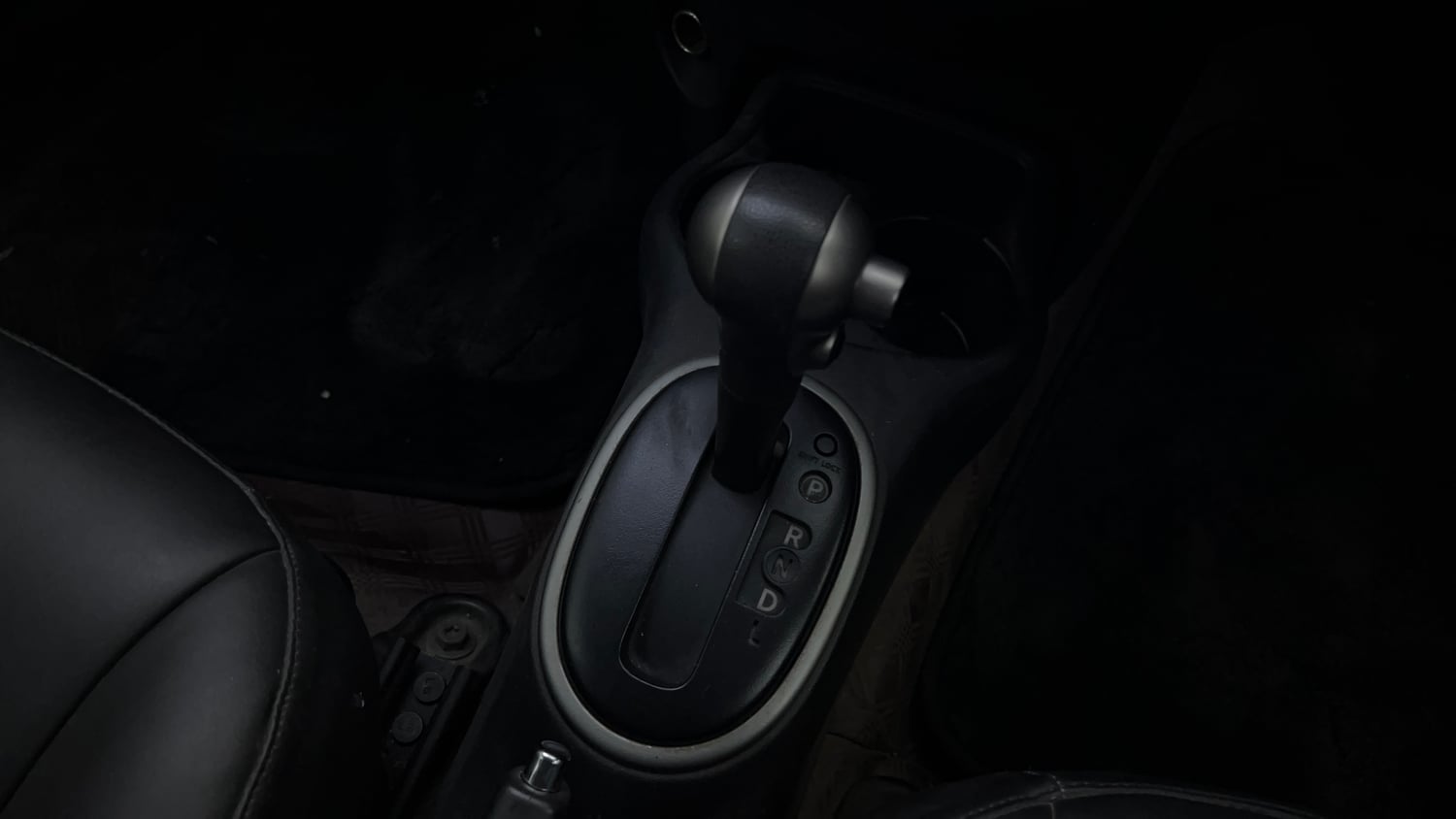 Used 2016 Nissan Micra XV CVT Petrol Automatic interior GEAR  KNOB VIEW