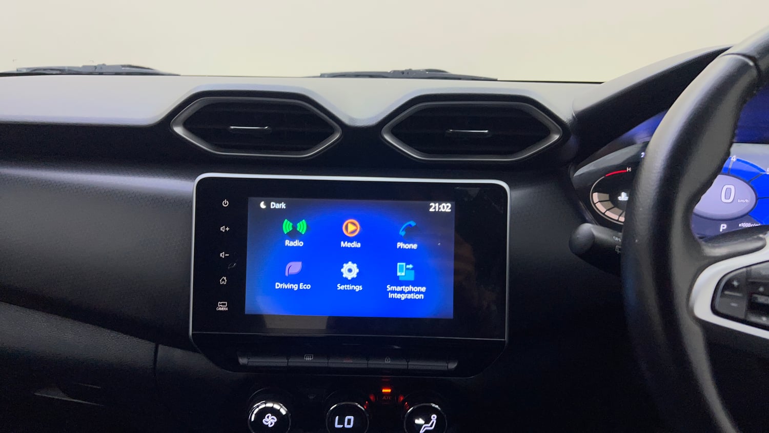 Used 2023 Nissan Magnite XV Premium Turbo CVT Petrol Automatic top_features Integrated (in-dash) music system