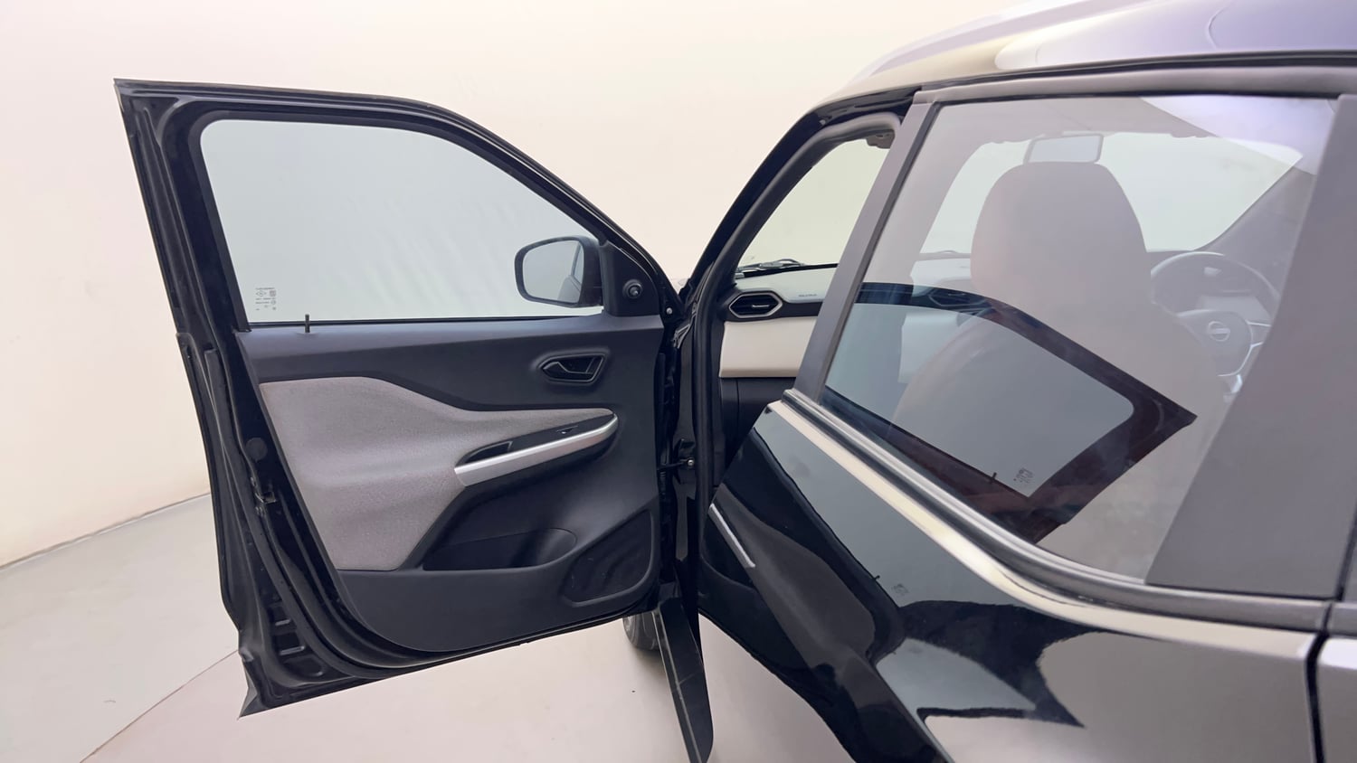 Used 2024 Nissan Magnite XE Petrol Manual interior LEFT FRONT DOOR OPEN VIEW