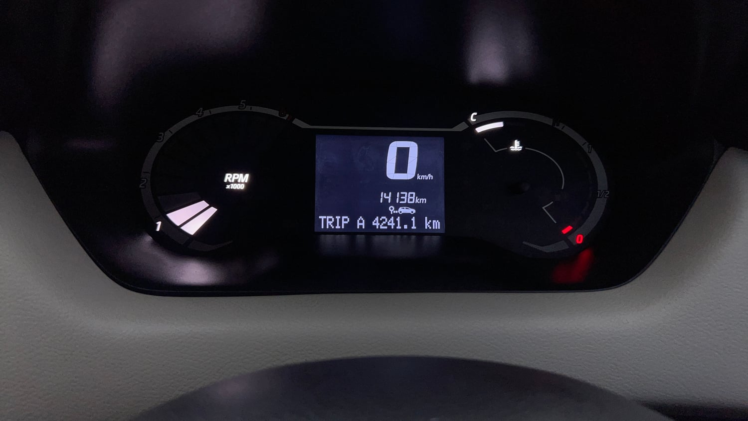 Used 2024 Nissan Magnite XE Petrol Manual interior CLUSTERMETER VIEW