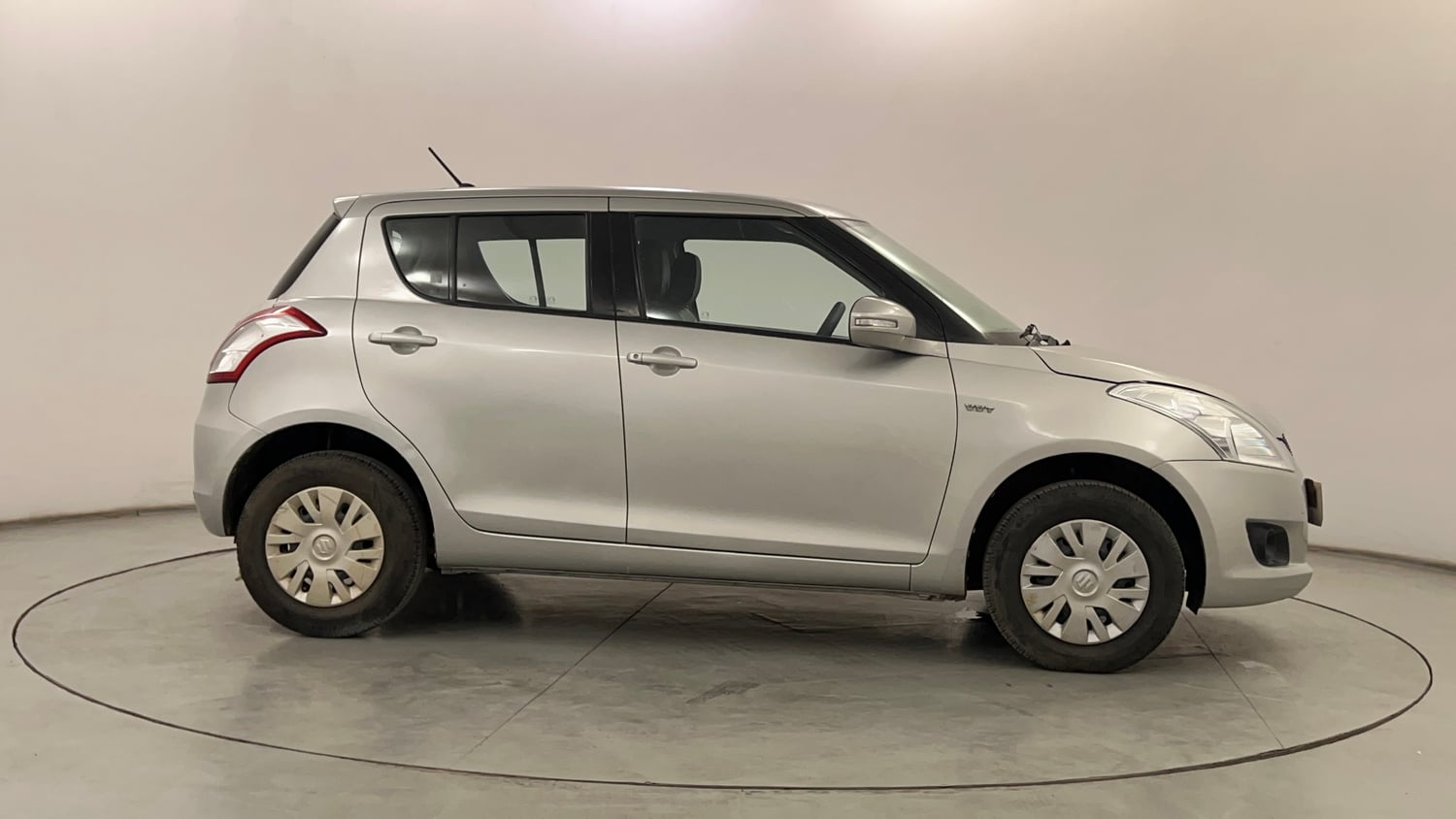 Used 2014 Maruti Suzuki Swift VXi Petrol Manual exterior RIGHT SIDE VIEW