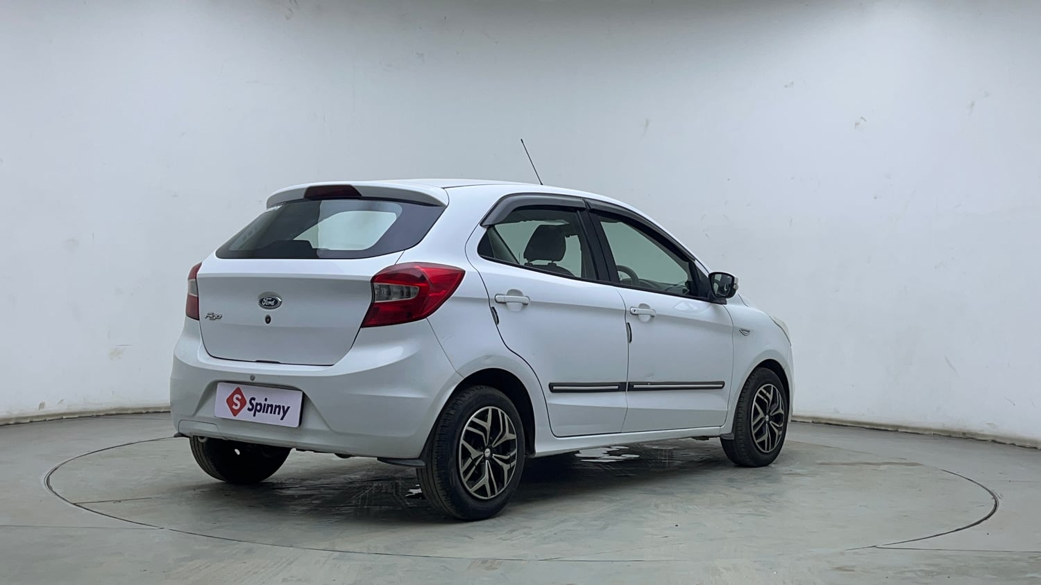 Used 2016 Ford Figo Trend 1.2 Ti-VCT Petrol Manual exterior RIGHT REAR CORNER VIEW