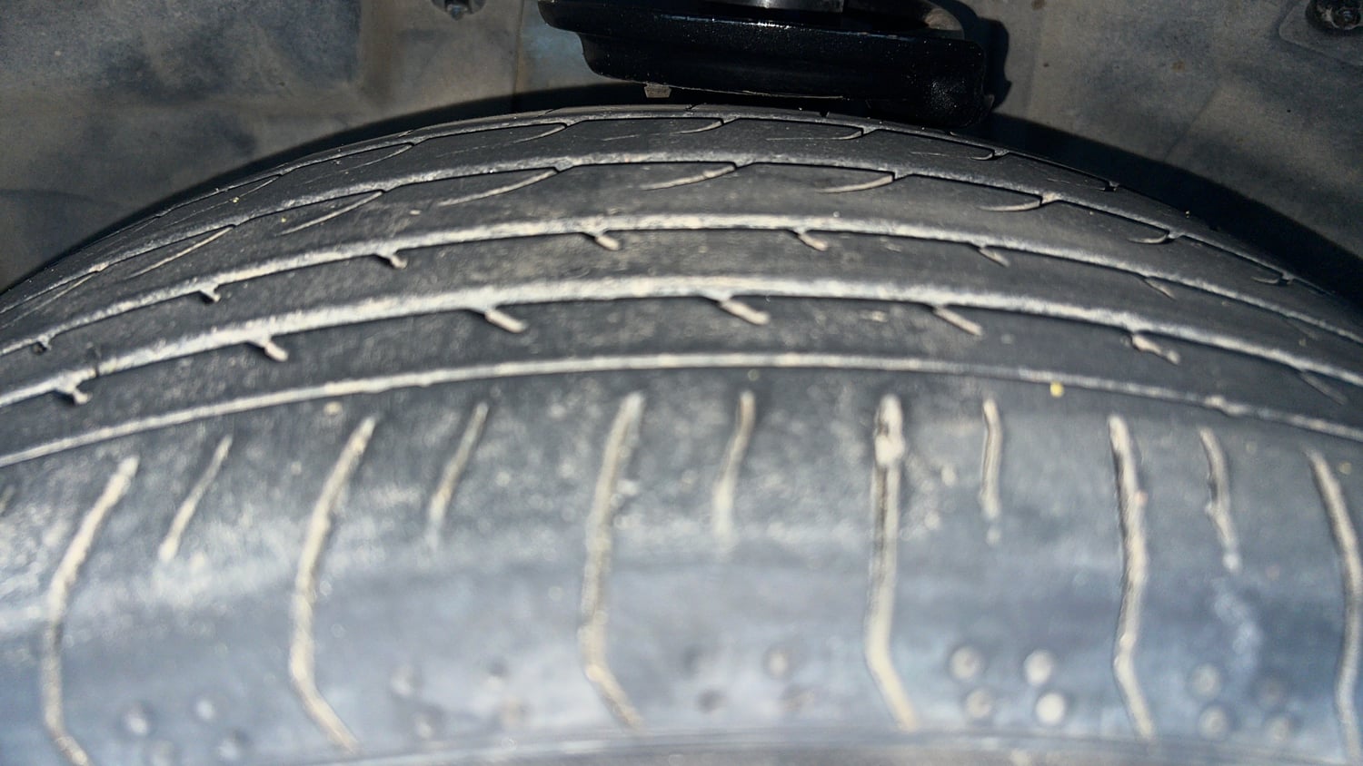 Used 2019 Jeep Compass Limited Plus Diesel 4x4 Diesel Manual tyres LEFT FRONT TYRE TREAD VIEW