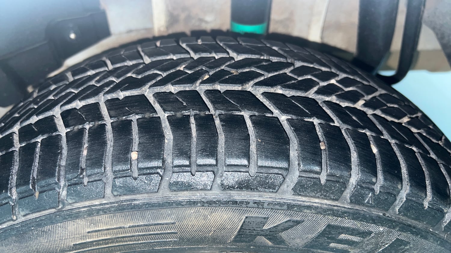 Used 2022 Tata Tigor XZ Plus CNG Cng Manual tyres LEFT REAR TYRE TREAD VIEW