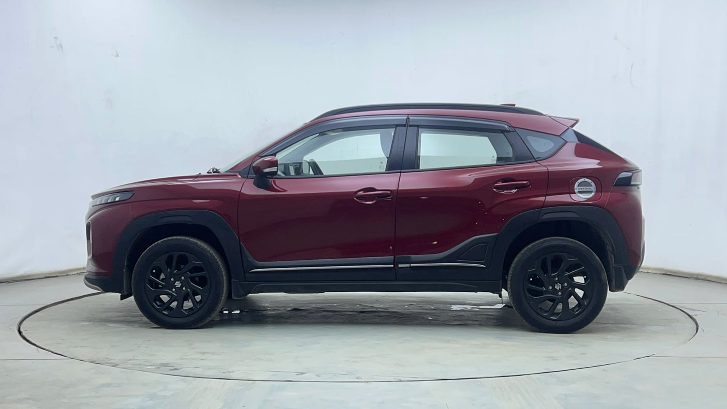 Used 2024 Maruti Suzuki Fronx Delta Plus (O) 1.2L MT Petrol Manual exterior LEFT SIDE VIEW