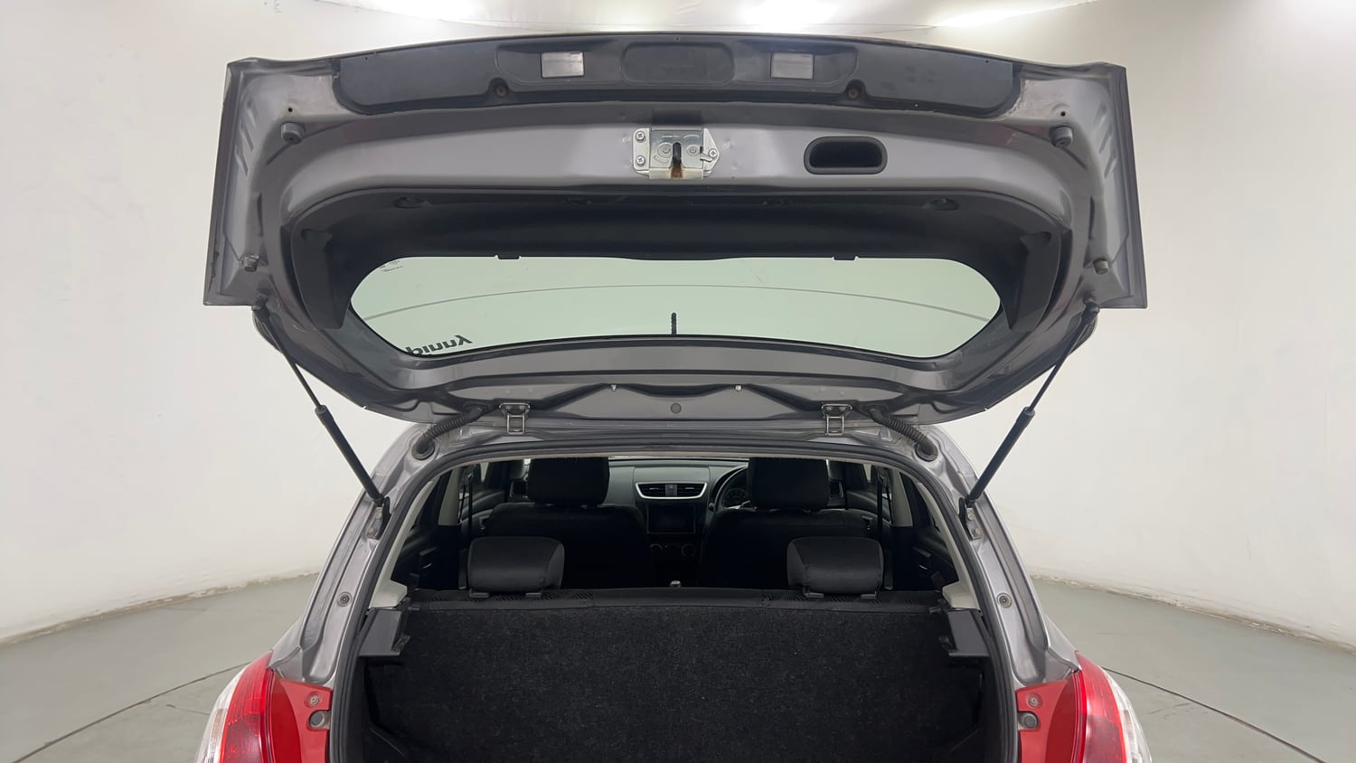Used 2012 Maruti Suzuki Swift VXi Petrol Manual interior DICKY DOOR OPEN VIEW
