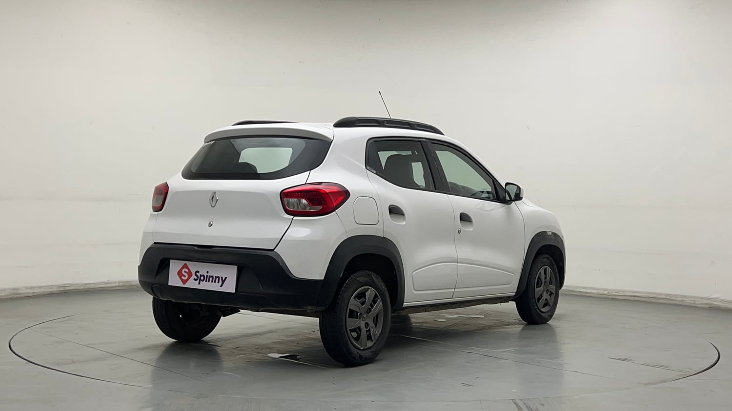 Used 2017 Renault Kwid 1.0 RXT Petrol Manual exterior RIGHT REAR CORNER VIEW