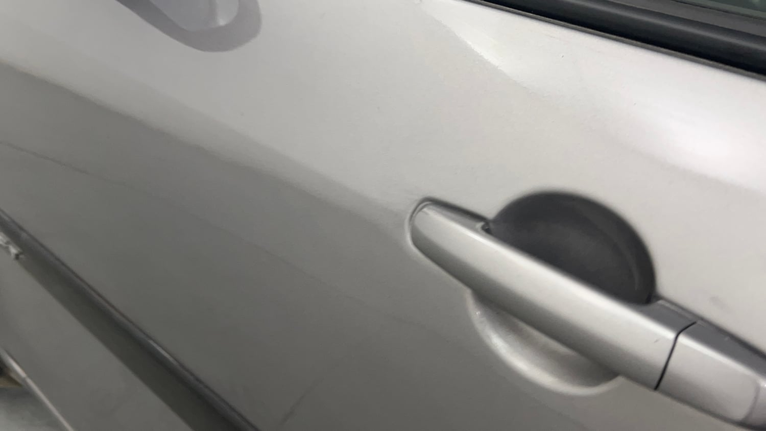 Used 2012 Maruti Suzuki Swift VXi Petrol Manual dents MINOR DENT