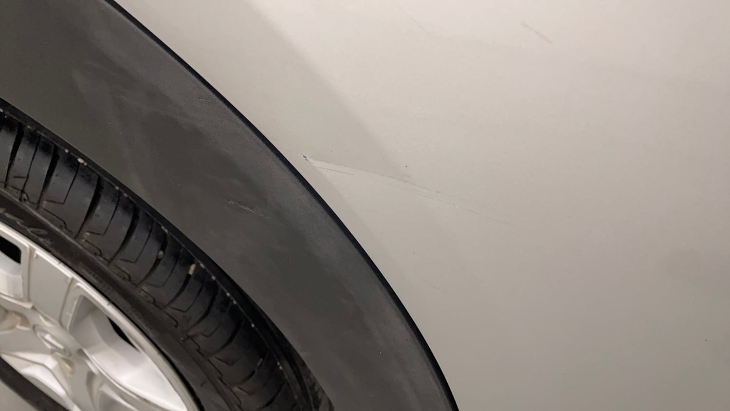 Used 2019 Renault Triber RXZ Petrol Manual dents MINOR DENT