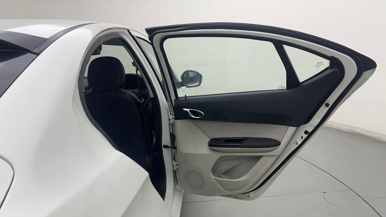 Used 2022 Tata Tigor XZ Plus CNG Cng Manual interior RIGHT REAR DOOR OPEN VIEW