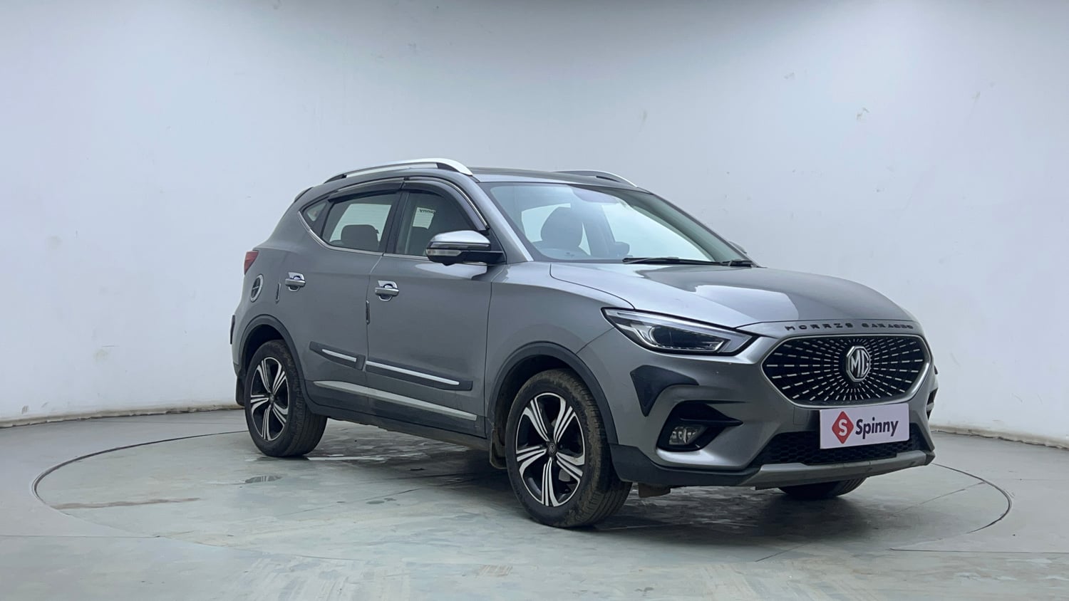 Used 2023 MG Motors Astor Sharp 1.5 CVT Old Generation Petrol Automatic exterior RIGHT FRONT CORNER VIEW