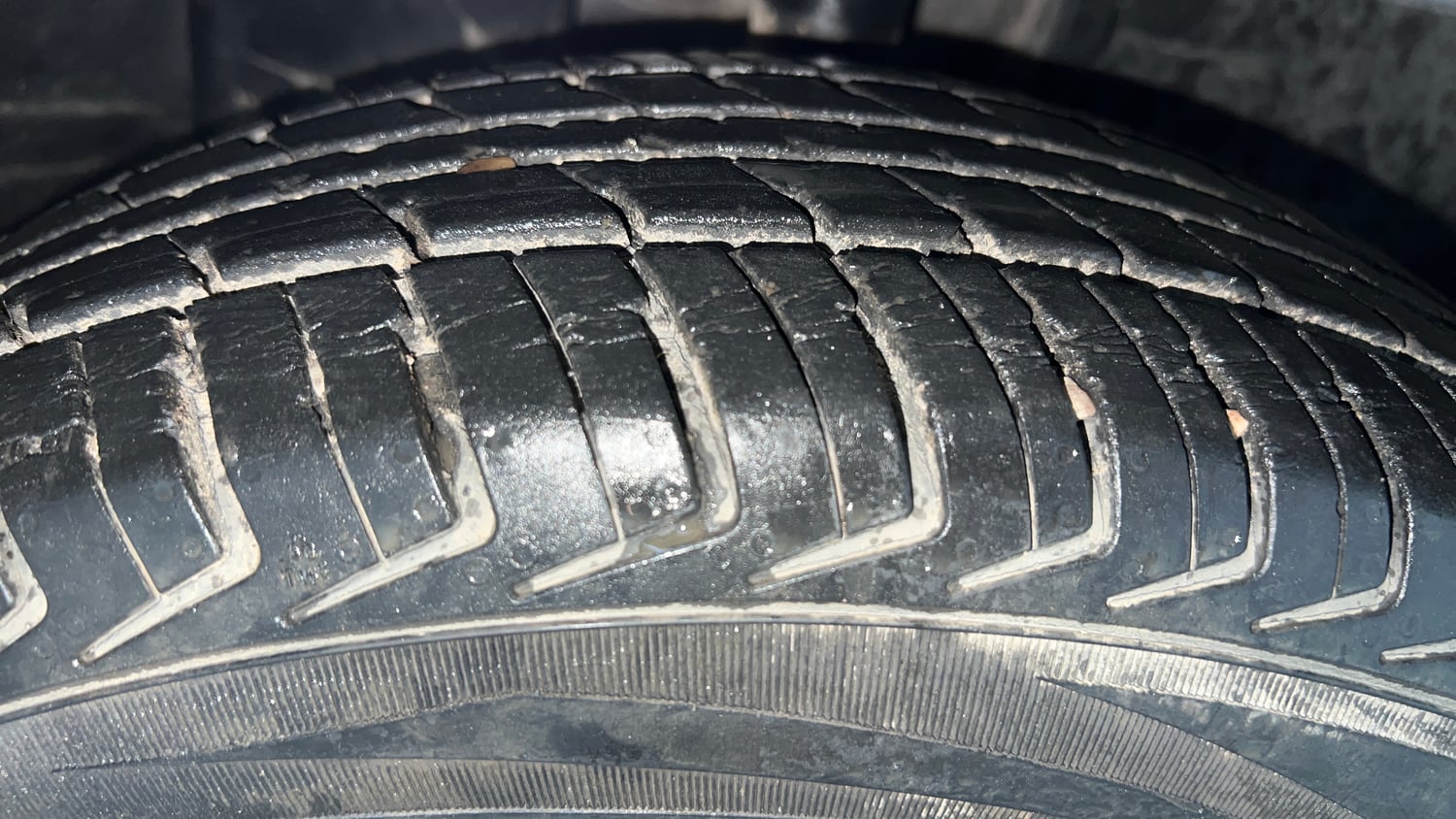 Used 2018 Datsun Redi-GO A Petrol Manual tyres RIGHT FRONT TYRE TREAD VIEW