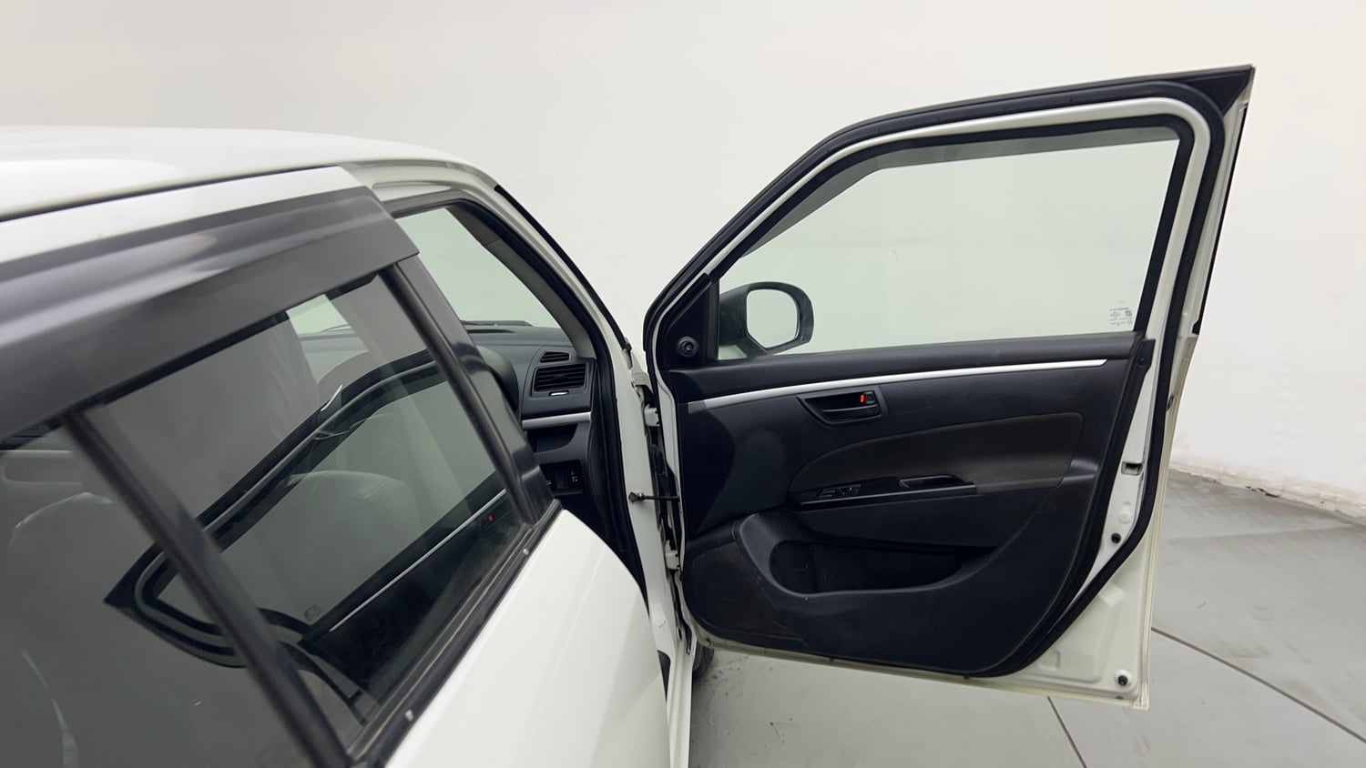 Used 2016 Maruti Suzuki Swift Lxi (O) Petrol Manual interior RIGHT FRONT DOOR OPEN VIEW