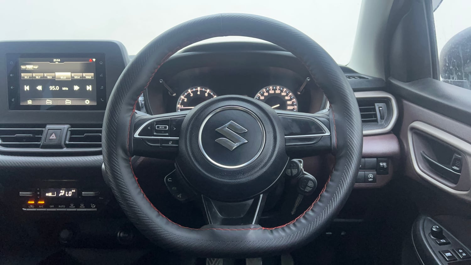 Used 2024 Maruti Suzuki Fronx Delta Plus (O) 1.2L MT Petrol Manual interior STEERING VIEW