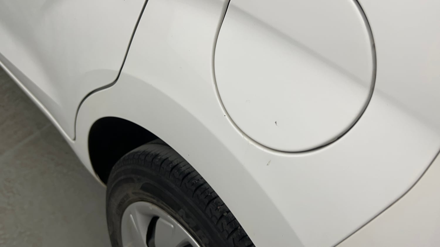 Used 2018 Hyundai Santro Asta Petrol Manual dents MINOR SCRATCH
