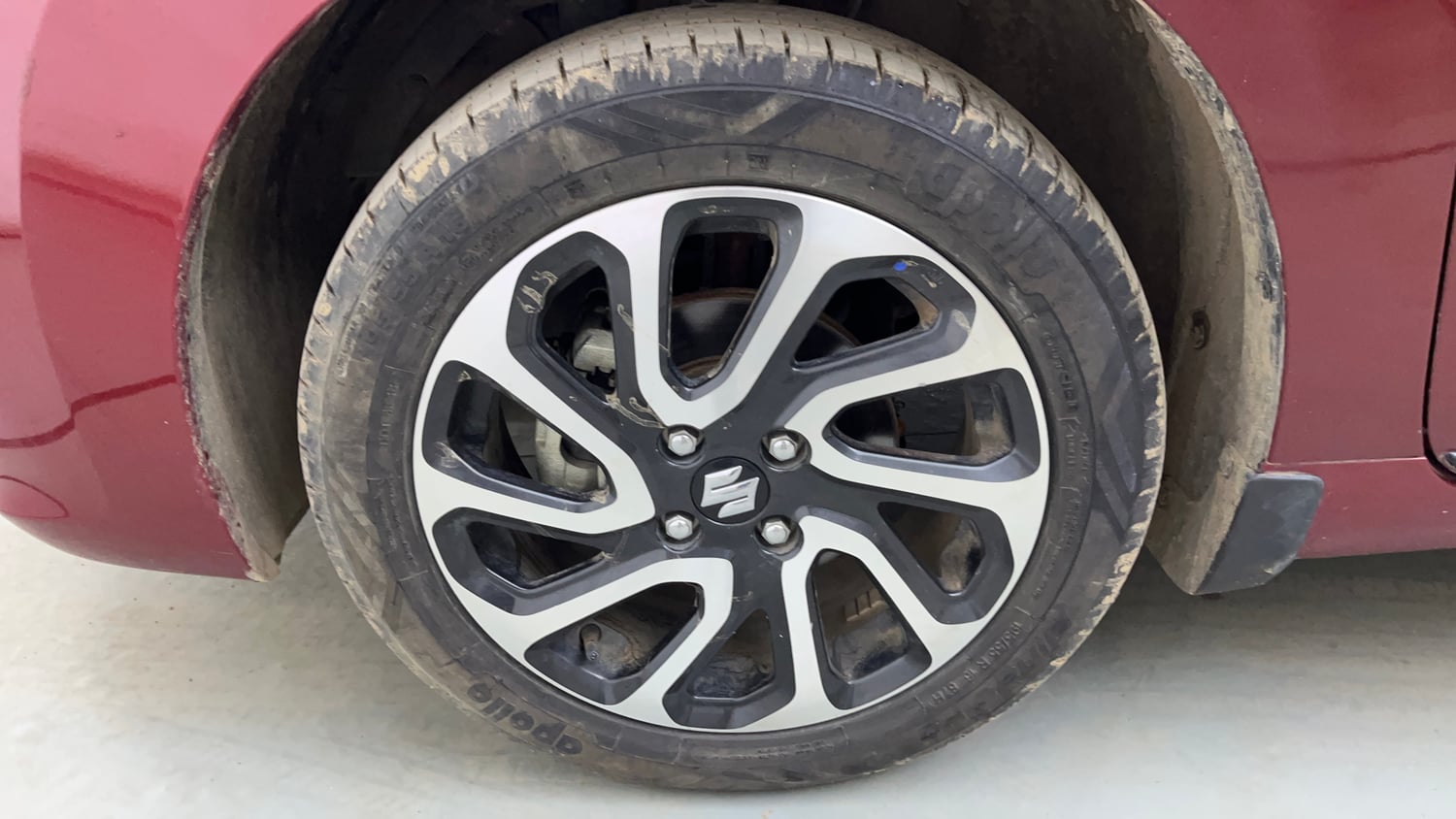 Used 2024 Maruti Suzuki Baleno Alpha MT Petrol Manual tyres LEFT FRONT TYRE RIM VIEW
