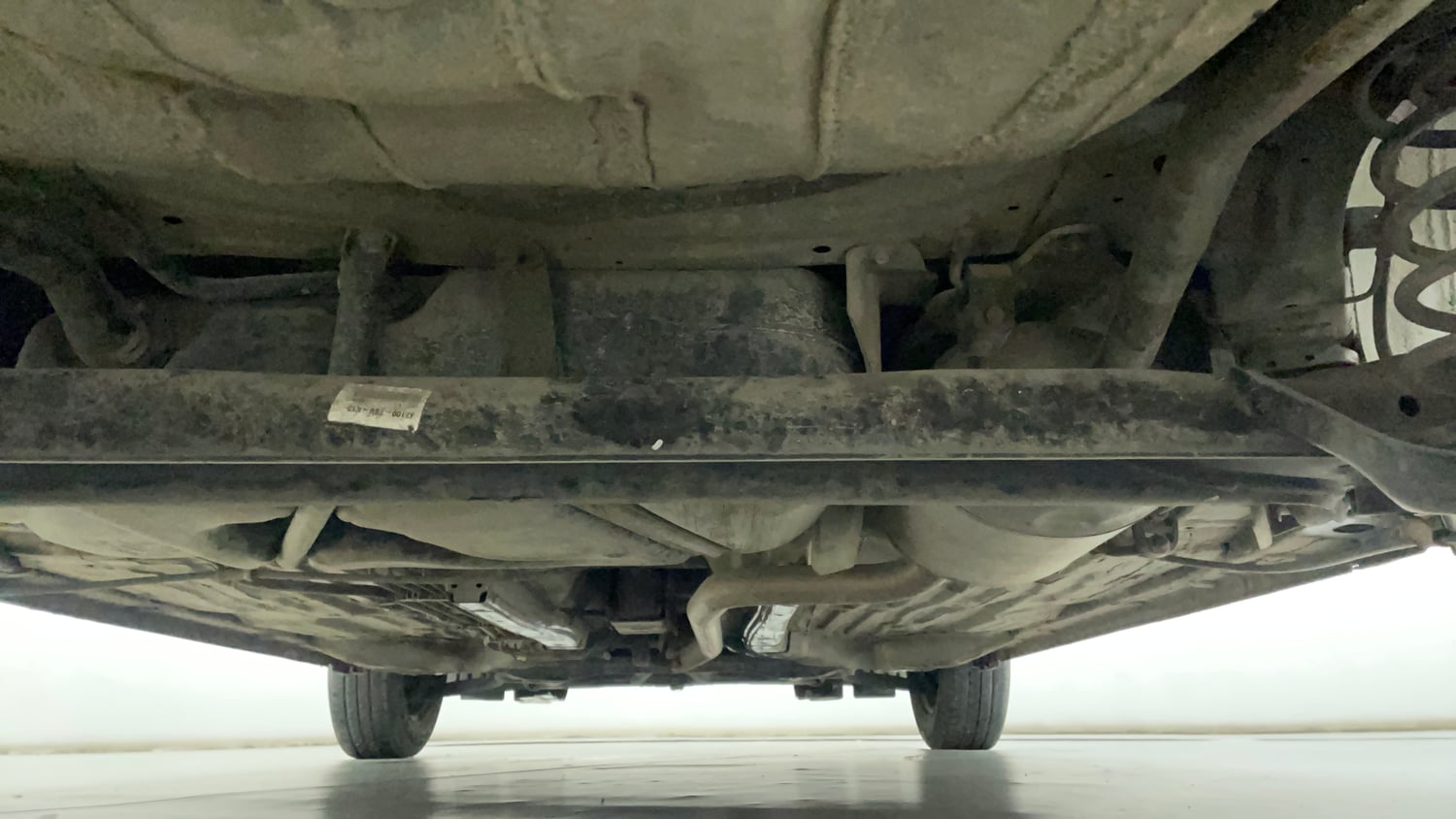 Used 2018 Honda Amaze 1.2 S MT Petrol Petrol Manual extra REAR UNDERBODY VIEW (TAKEN FROM REAR)