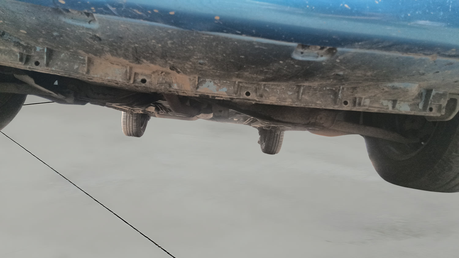 Used 2015 Maruti Suzuki Celerio ZXi Petrol Manual extra FRONT LEFT UNDERBODY VIEW