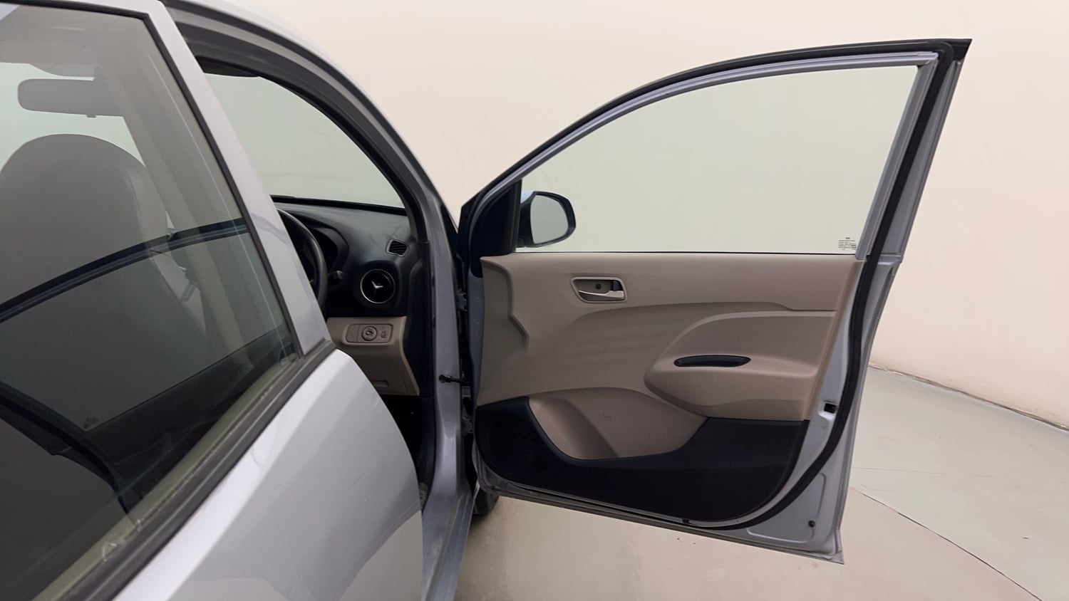 Used 2020 Hyundai Santro Asta Petrol Manual interior RIGHT FRONT DOOR OPEN VIEW