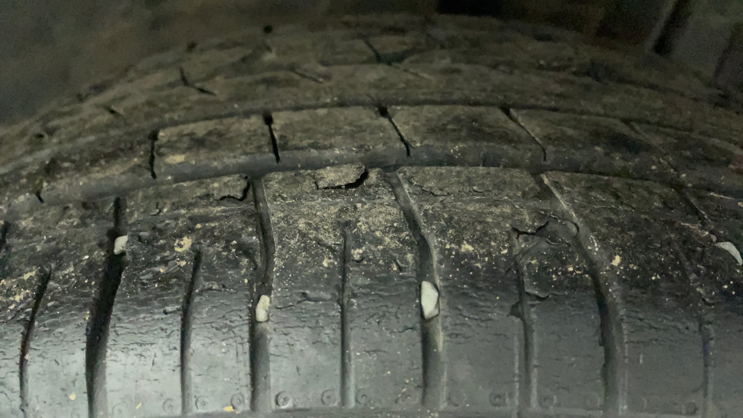 Used 2022 Tata Nexon XZ Plus Diesel Diesel Manual tyres LEFT REAR TYRE TREAD VIEW