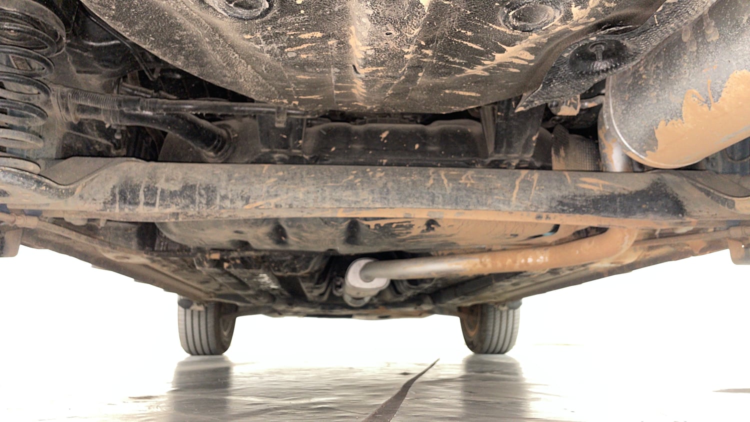 Used 2022 Hyundai Venue SX 1.0 Turbo Petrol Manual extra REAR UNDERBODY VIEW (TAKEN FROM REAR)
