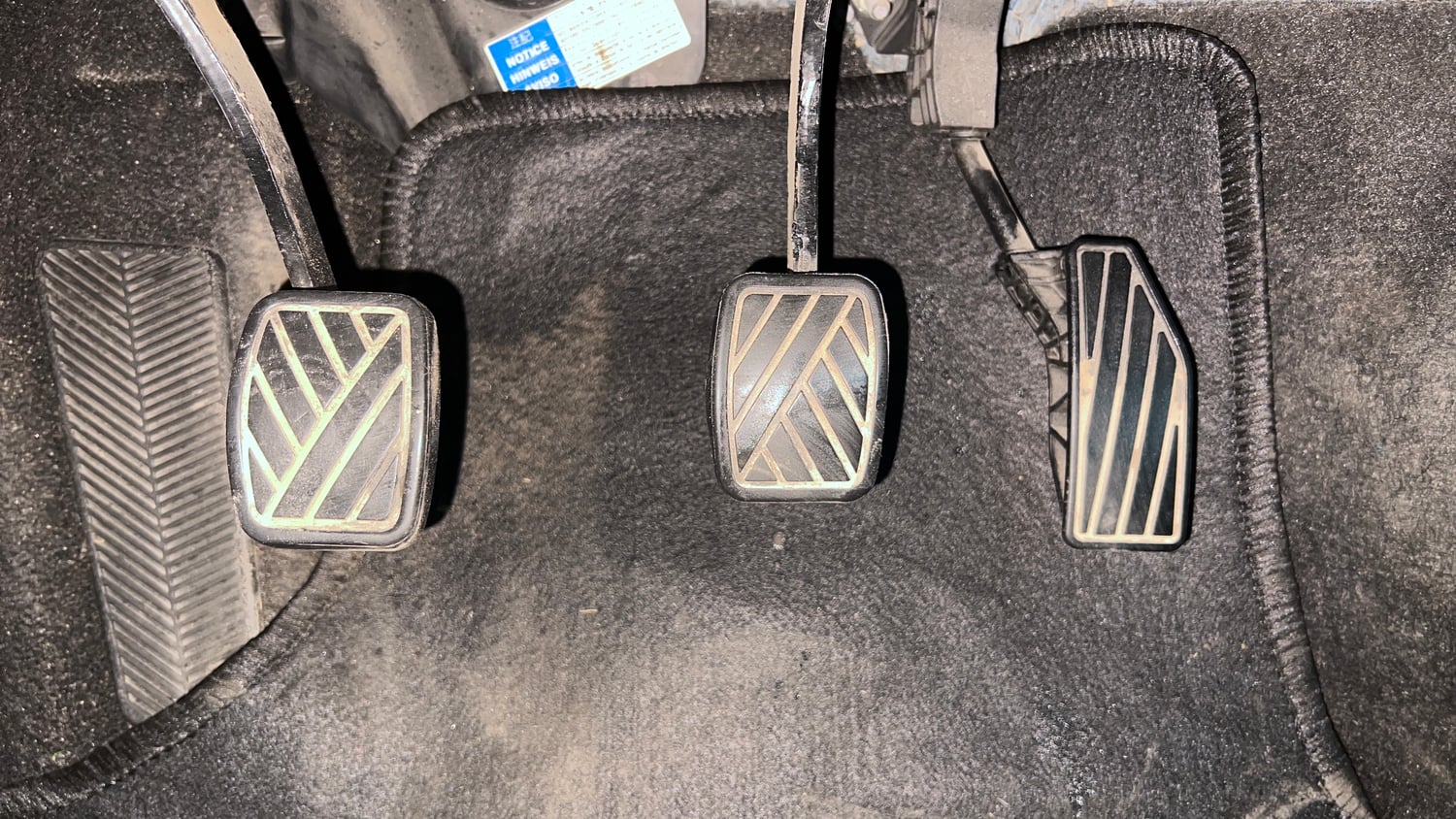 Used 2018 Maruti Suzuki Baleno Alpha 1.2 Petrol Manual interior PEDALS VIEW