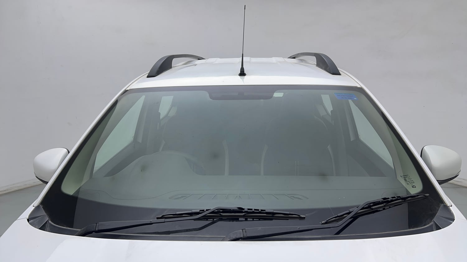 Used 2021 Renault Triber RXZ EASY-R AMT Petrol Automatic exterior FRONT WINDSHIELD VIEW