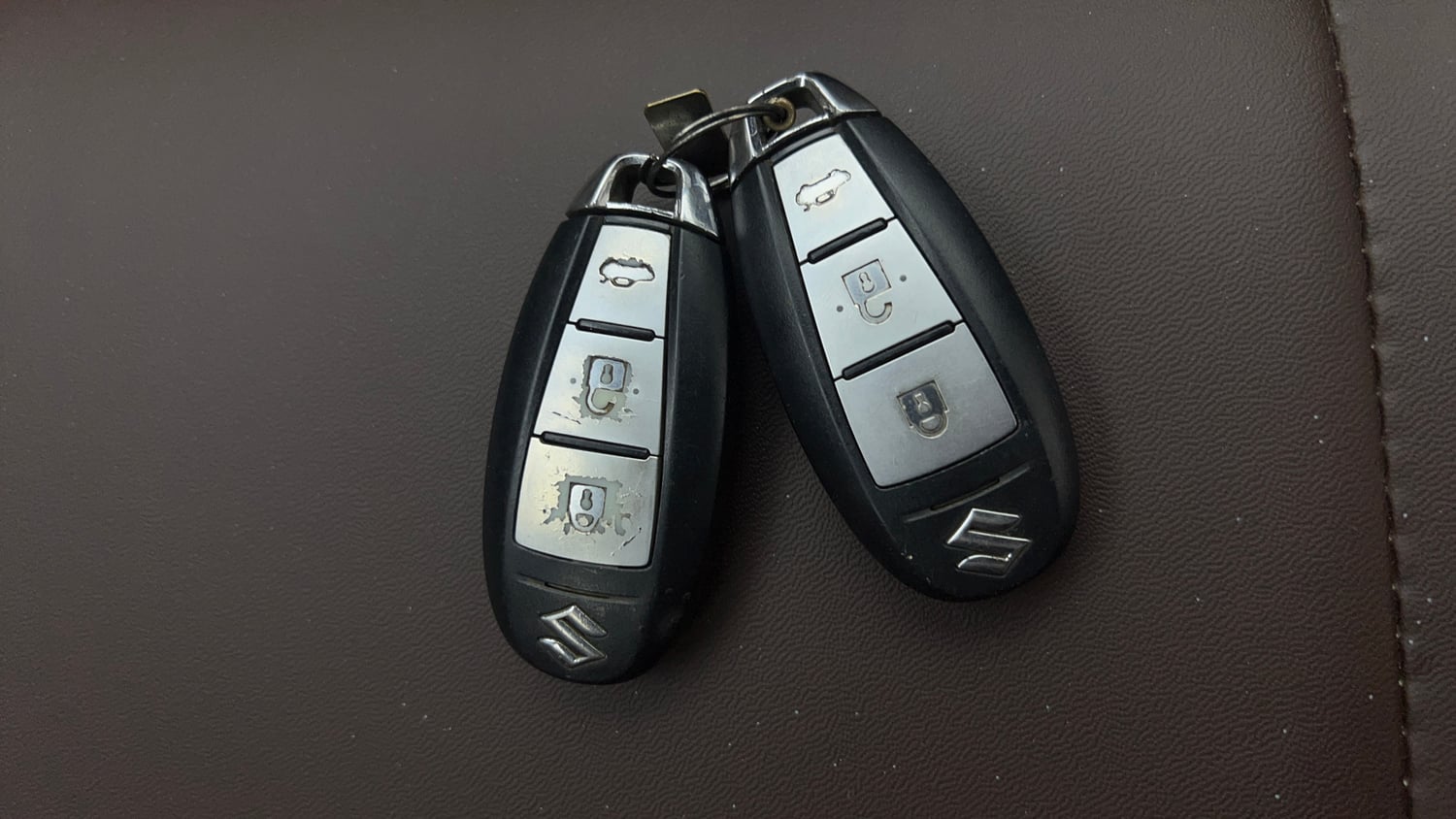 Used 2020 Maruti Suzuki Ciaz Alpha Hybrid 1.5 Petrol Manual extra CAR KEY VIEW