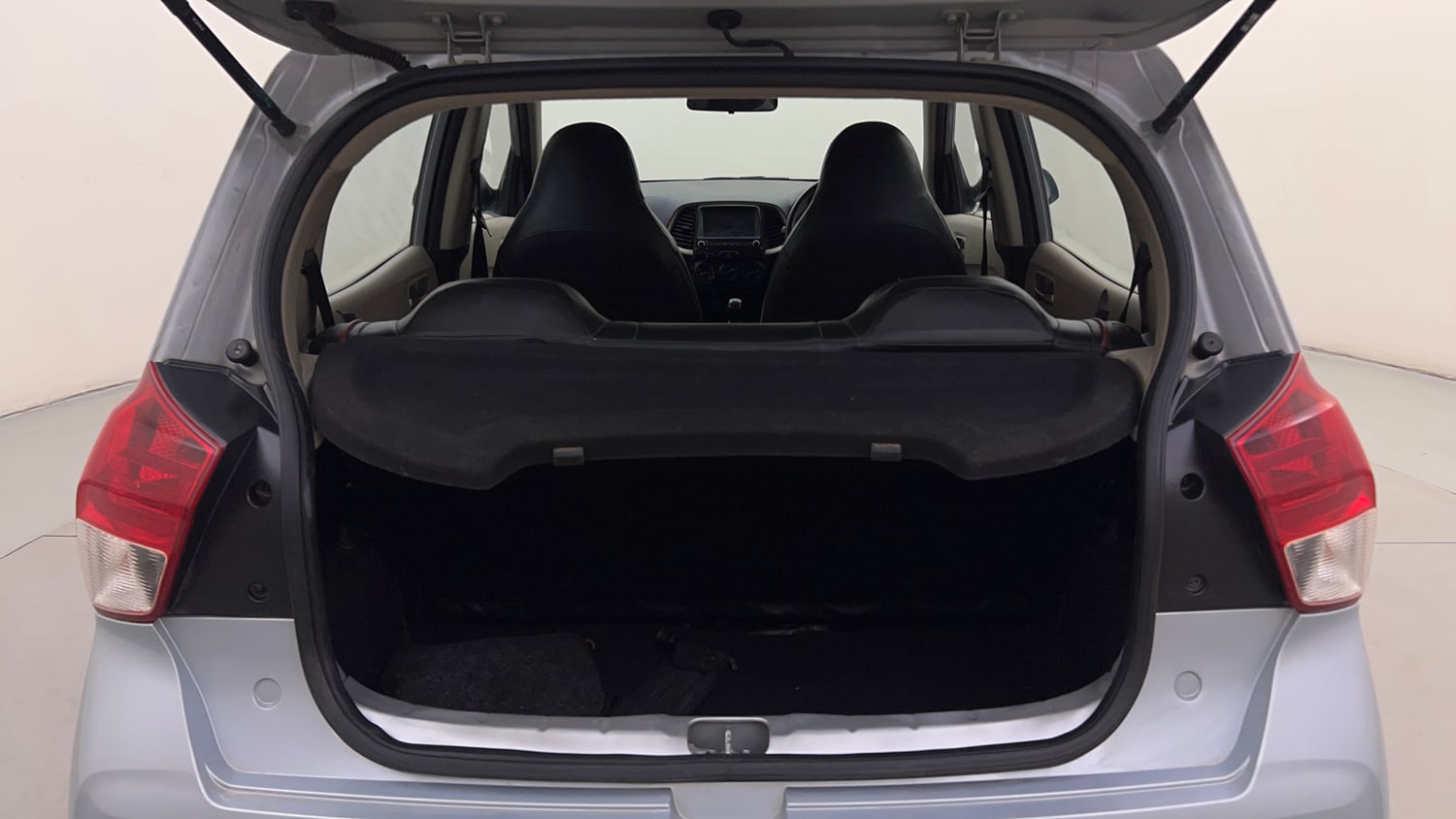 Used 2020 Hyundai Santro Asta Petrol Manual interior DICKY INSIDE VIEW