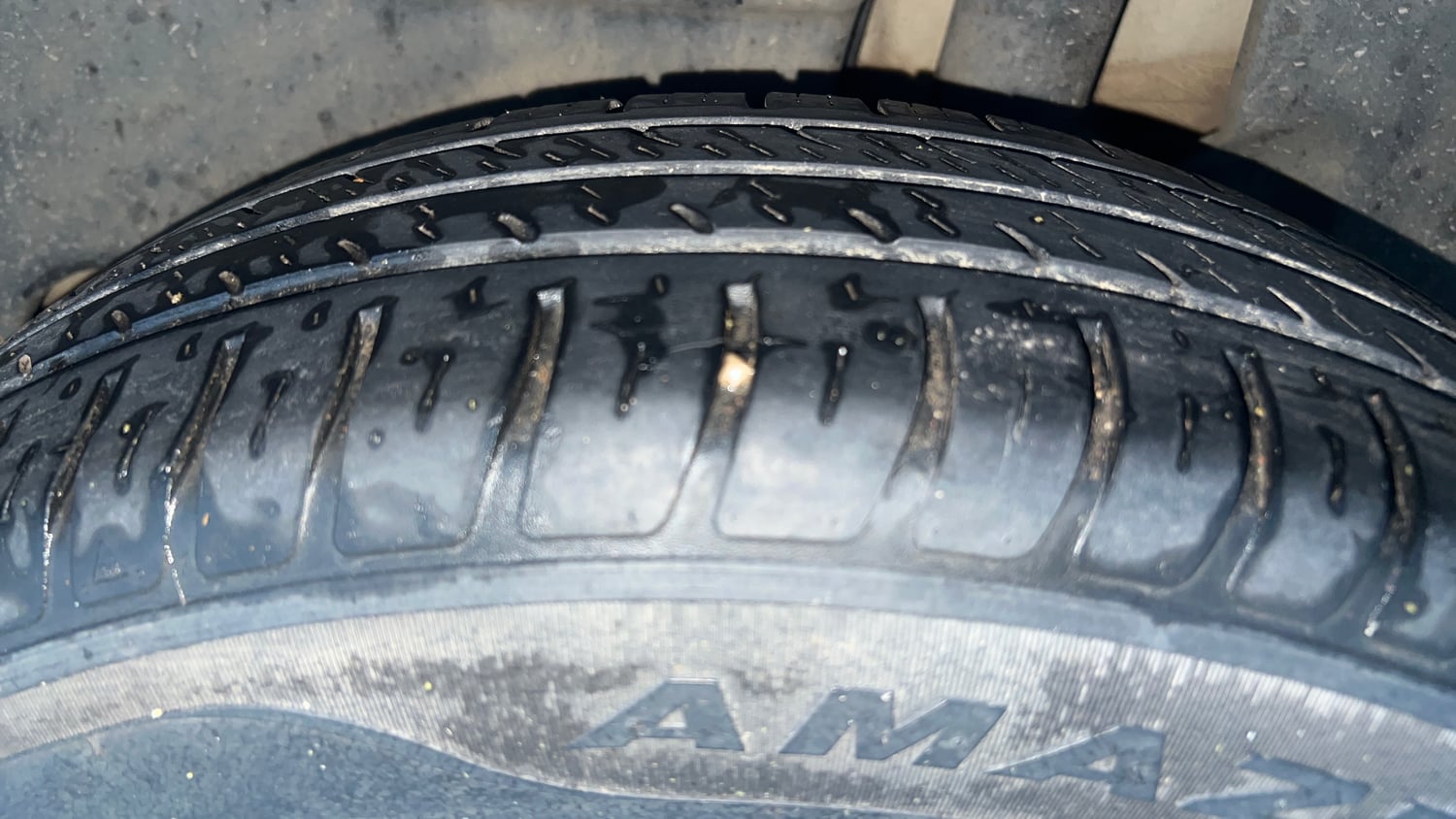 Used 2020 Maruti Suzuki Dzire VXi Petrol Manual tyres LEFT REAR TYRE TREAD VIEW