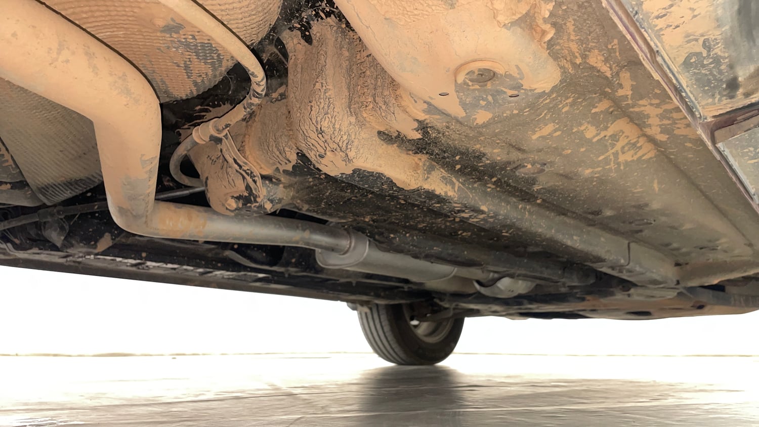 Used 2022 Hyundai Venue SX 1.0 Turbo Petrol Manual extra REAR RIGHT UNDERBODY VIEW