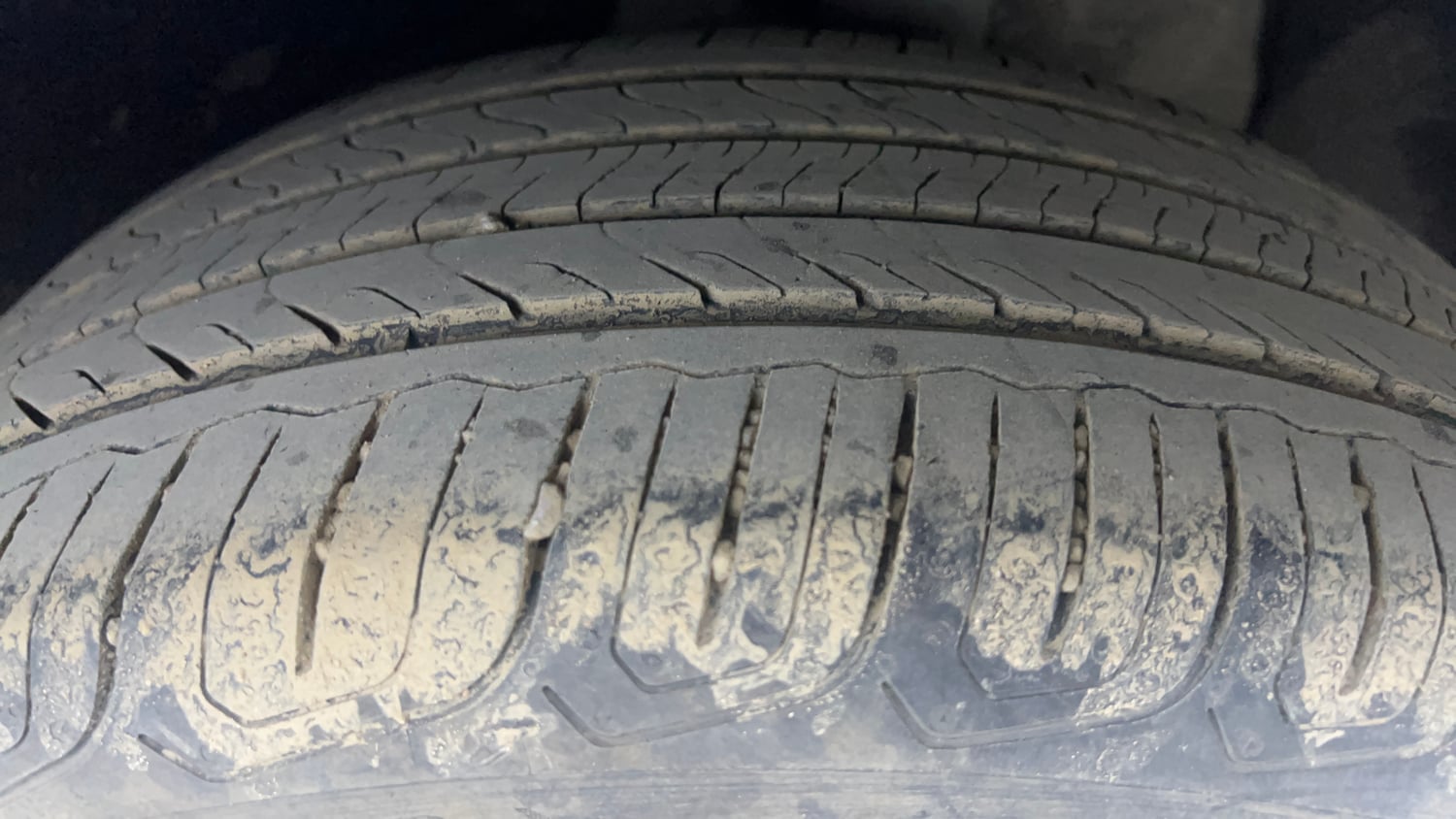 Used 2023 MG Motors Astor Sharp 1.5 CVT Old Generation Petrol Automatic tyres LEFT REAR TYRE TREAD VIEW