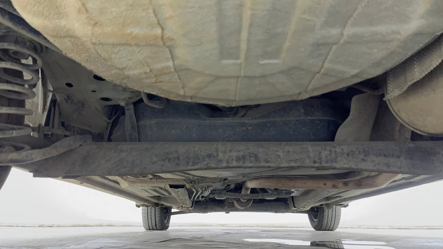 Used 2016 Ford Figo Trend 1.2 Ti-VCT Petrol Manual extra REAR UNDERBODY VIEW (TAKEN FROM REAR)