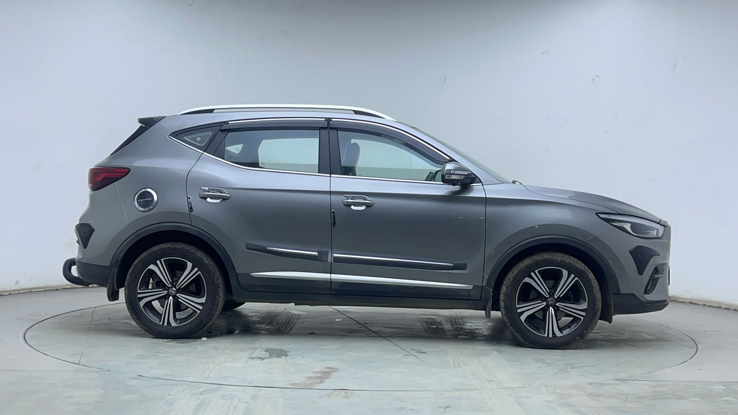 Used 2023 MG Motors Astor Sharp 1.5 CVT Old Generation Petrol Automatic exterior RIGHT SIDE VIEW