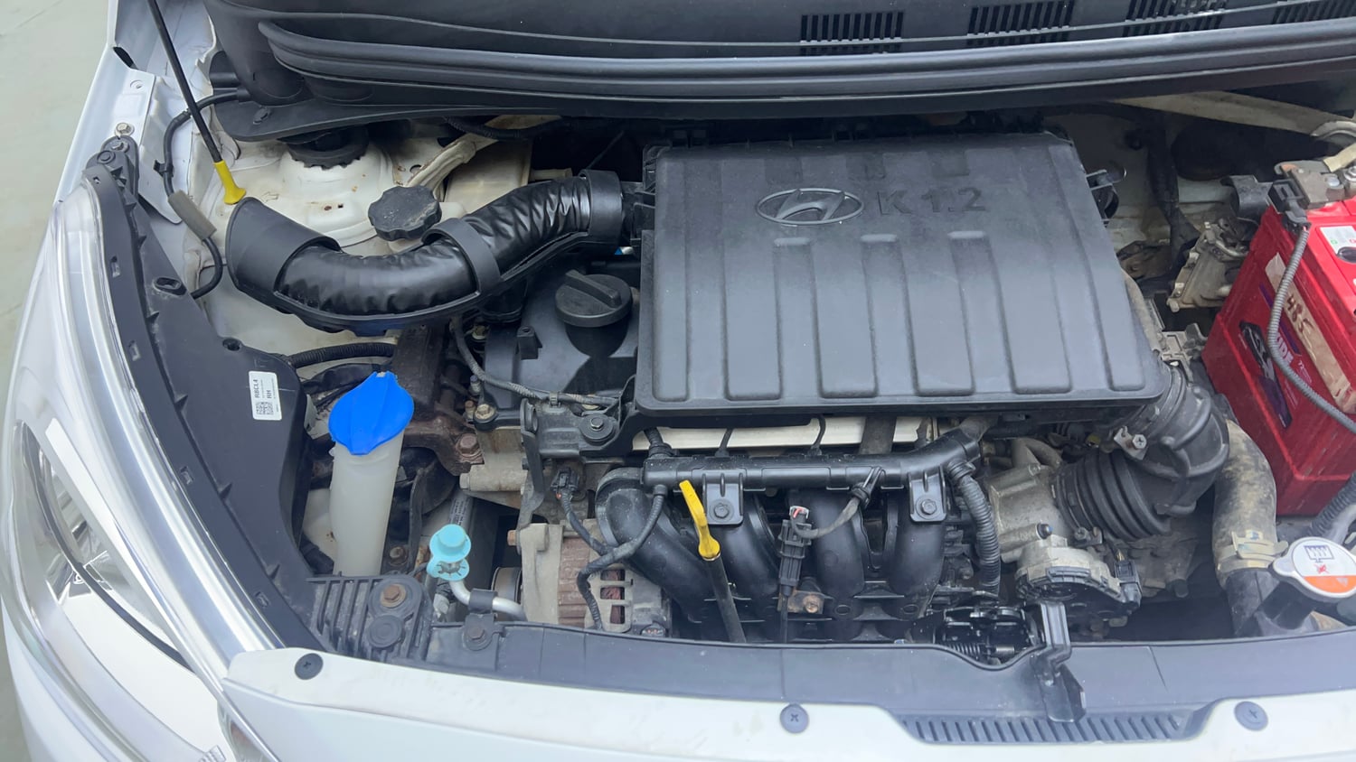 Used 2017 Hyundai Grand i10 Sportz (O) 1.2 Kappa VTVT Petrol Manual engine ENGINE RIGHT SIDE VIEW