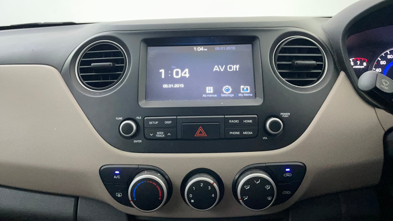 Used 2019 Hyundai Grand i10 Sportz AT 1.2 Kappa VTVT Petrol Automatic interior MUSIC SYSTEM & AC CONTROL VIEW