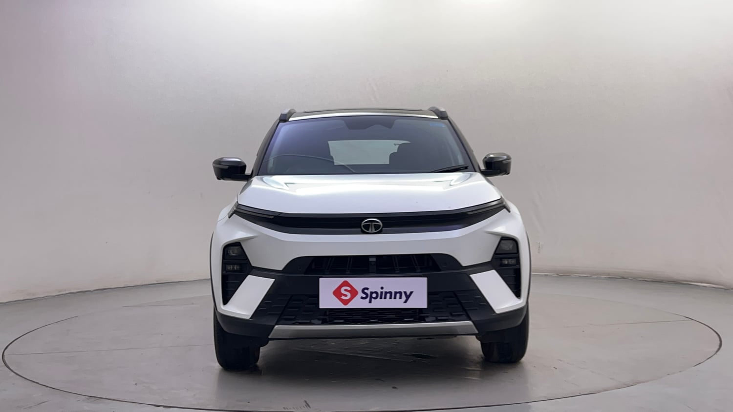 Used 2025 Tata Nexon Fearless Plus (PS) 1.2 Petrol DCA Dual Tone Petrol Automatic exterior FRONT VIEW