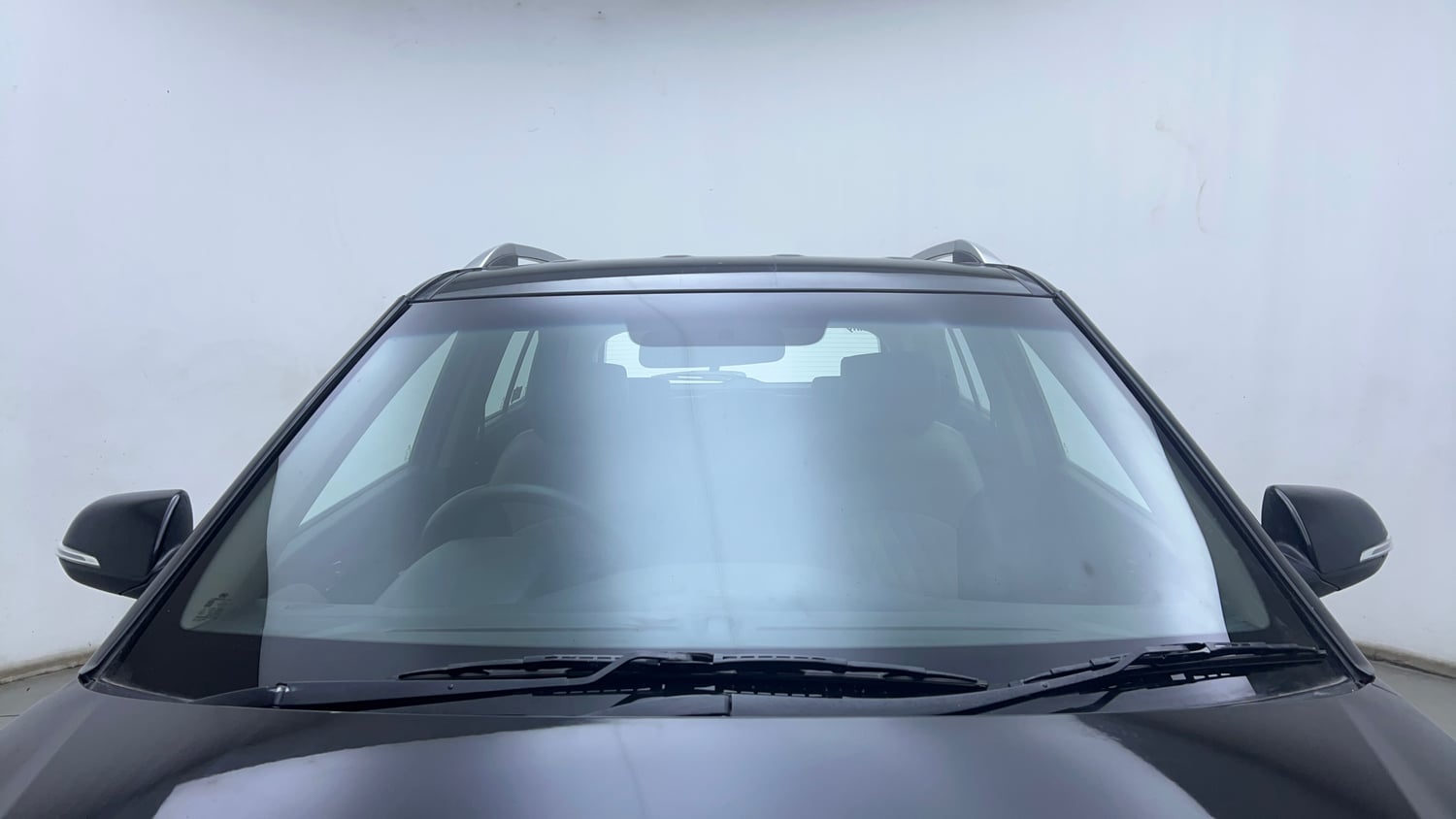 Used 2017 Hyundai Creta 1.6 SX Plus Petrol Petrol Manual exterior FRONT WINDSHIELD VIEW