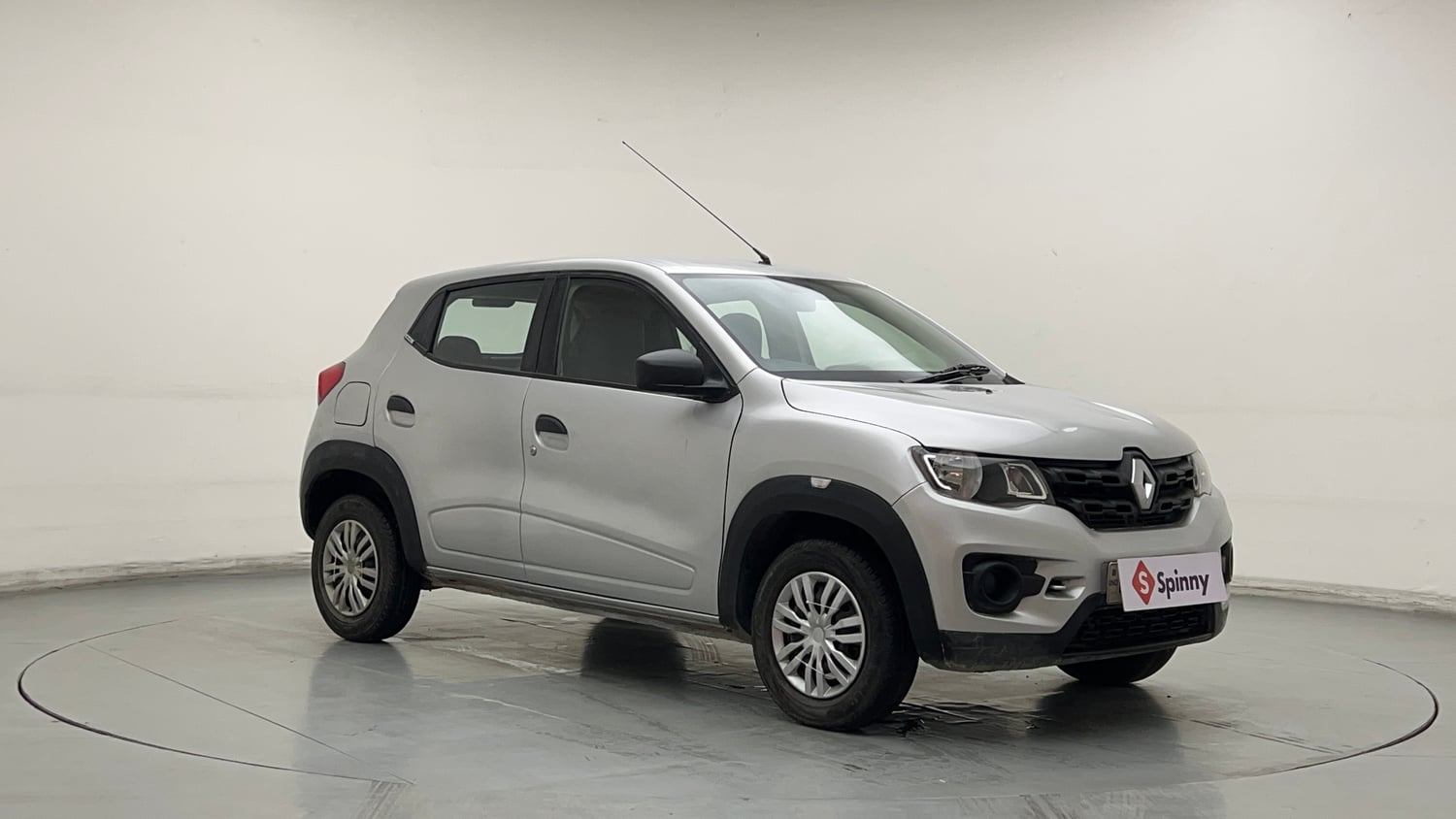 Used 2018 Renault Kwid 1.0 RXL Petrol Manual exterior RIGHT FRONT CORNER VIEW