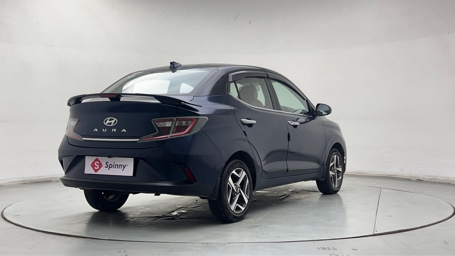 Used 2023 Hyundai Aura SX 1.2 CNG Cng Manual exterior RIGHT REAR CORNER VIEW