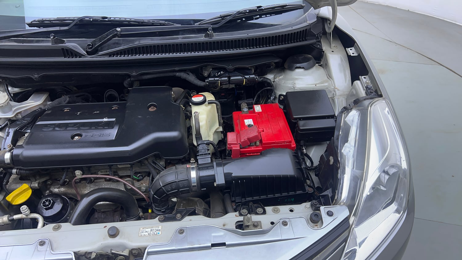 Used 2017 Maruti Suzuki Baleno Zeta 1.3 Diesel Manual engine ENGINE LEFT SIDE VIEW