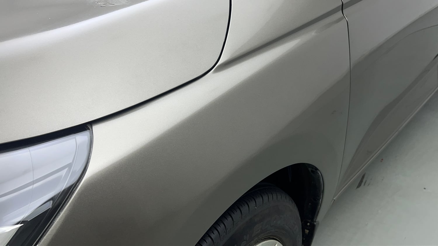 Used 2025 Maruti Suzuki Swift VXi Petrol Manual dents MINOR DENT